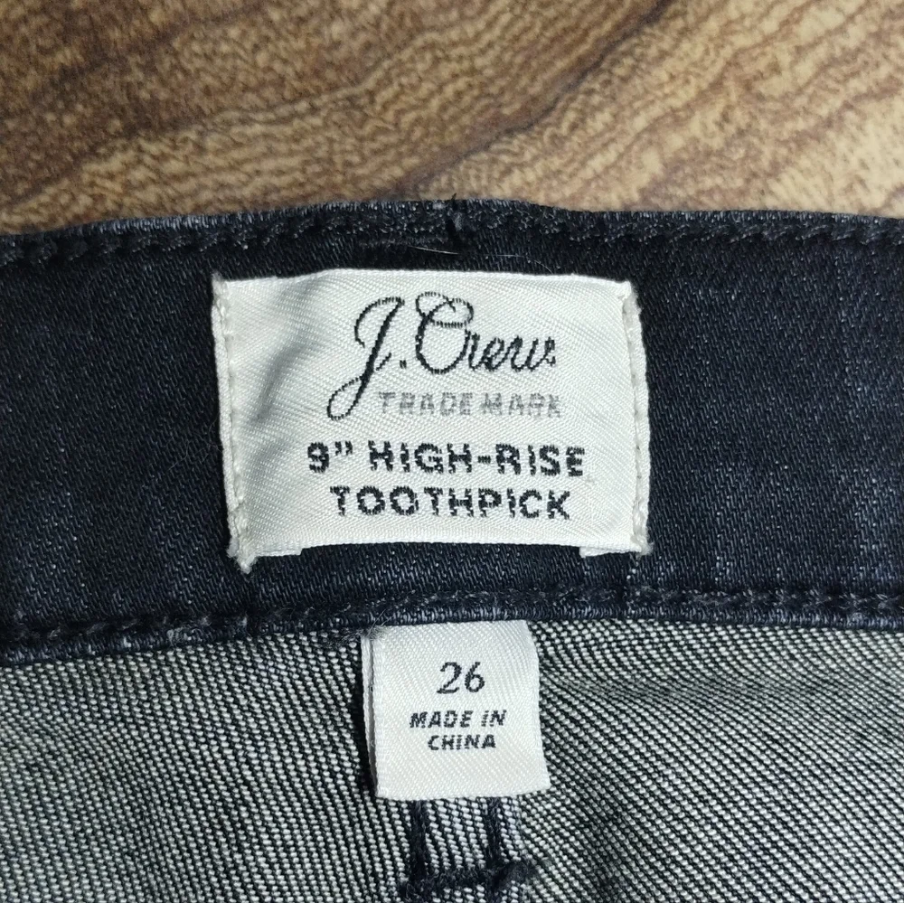 J. Crew Women's Black Wash Skinny Jeans Size (26)